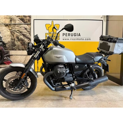 Moto Guzzi V7 IV