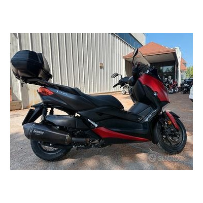 Yamaha X-Max 400