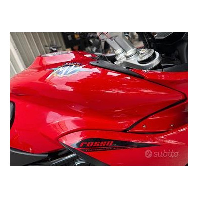 Mv Agusta Turismo Veloce Rosso