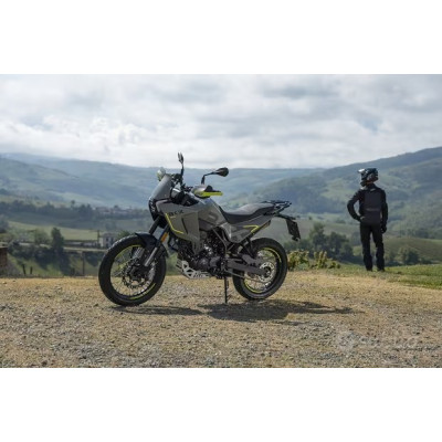 Benelli BKX 300